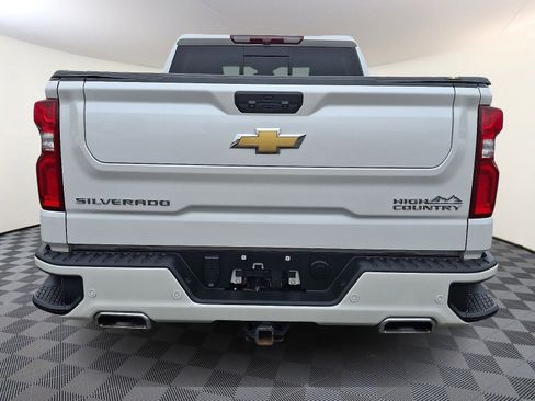 Used 2023 Chevrolet Silverado 1500 High Country image 5