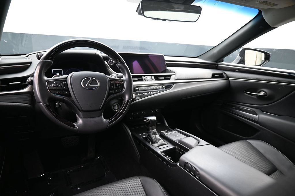 Used 2021 Lexus ES 350 w/ Premium Package FWD image 11
