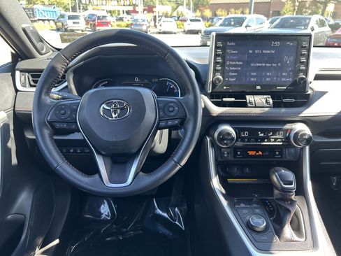Used 2021 Toyota RAV4 XSE image 19