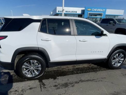 New 2026 Chevrolet Equinox LT w/ LPO, Floor Liner Package image 2