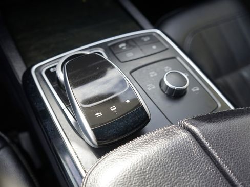 Used 2017 Mercedes-Benz GLS 450 4MATIC w/ Premium Package image 21