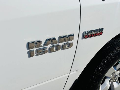 Used 2014 RAM 1500 Classic SLT image 22