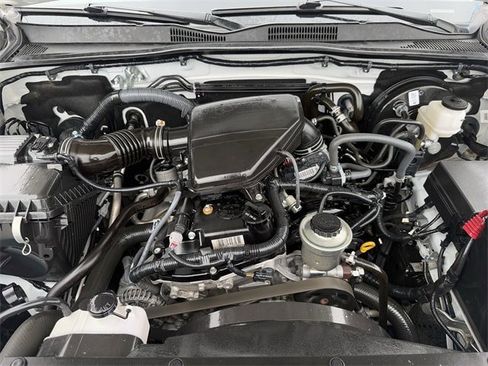 Used 2023 Toyota Tacoma SR image 28
