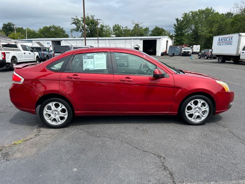 Used 2009 Ford Focus SES FWD image 13