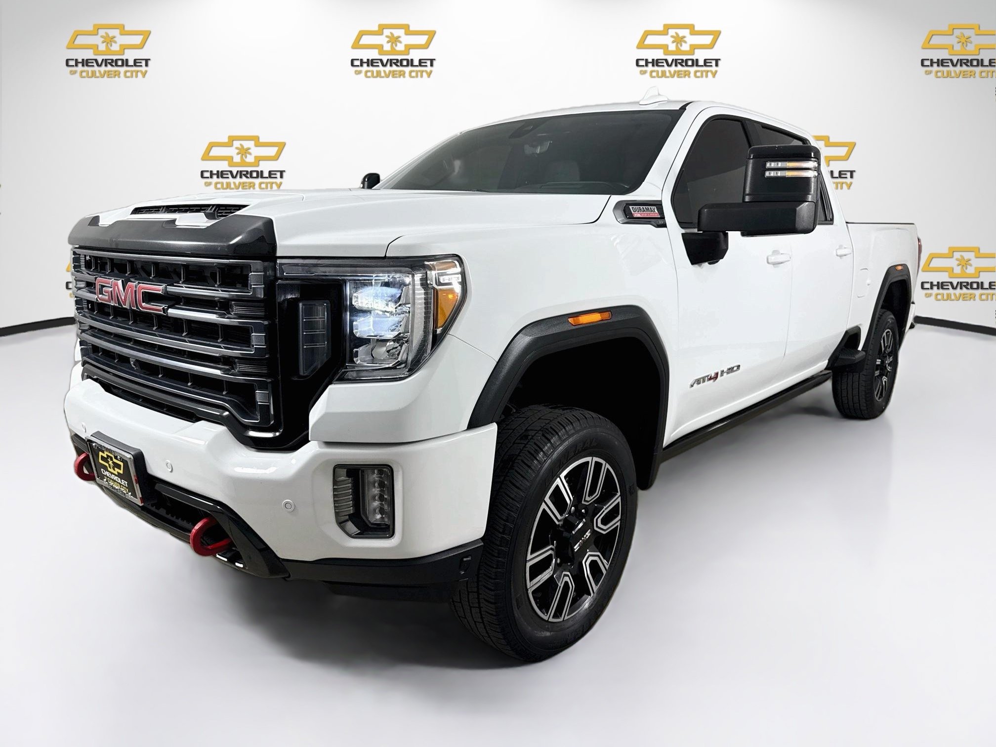 Used 2023 GMC Sierra 2500 AT4 w/ AT4 Premium Plus Package AWD/4WD image 3