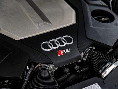 Used 2025 Audi RS 6 performance image 94