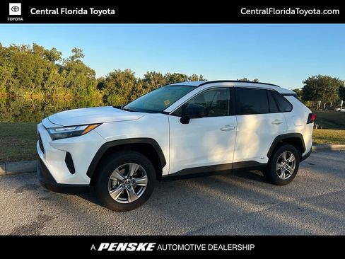 Certified 2025 Toyota RAV4 LE image 1