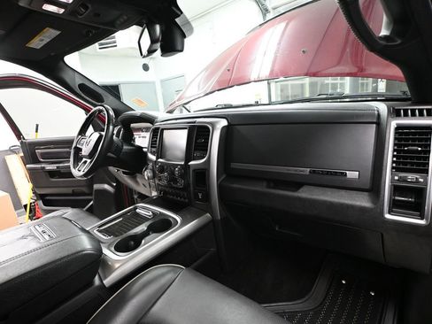 Used 2017 RAM 1500 Limited image 55