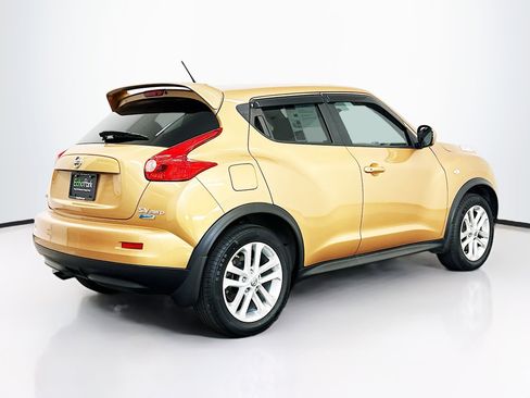 Used 2013 Nissan Juke SV AWD/4WD image 9
