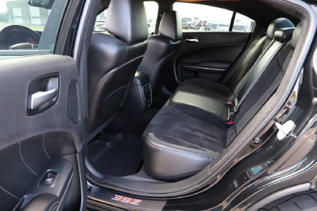 Used 2016 Dodge Charger R/T Scat Pack w/ Beats Audio Group RWD image 21