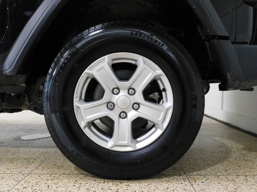 Used 2021 Jeep Wrangler Sport AWD/4WD image 71