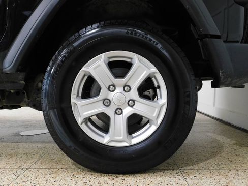 Used 2021 Jeep Wrangler Sport AWD/4WD image 71