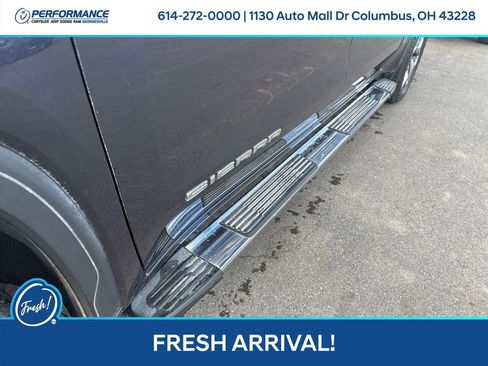 Used 2022 GMC Sierra 1500 SLT w/ SLT Premium Plus Package image 12