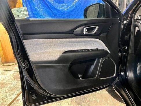 Used 2022 Jeep Compass Latitude w/ Convenience Group image 18