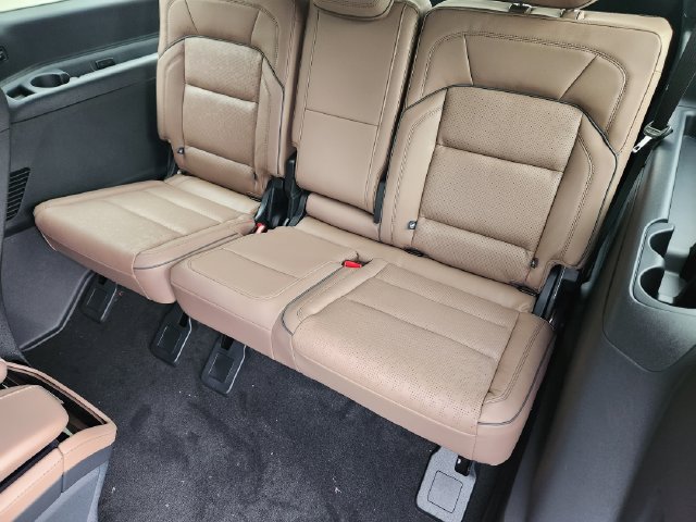 New 2027 Lincoln Navigator L Black Label AWD/4WD image 16