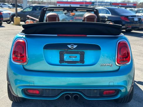 Used 2017 MINI Cooper S image 12