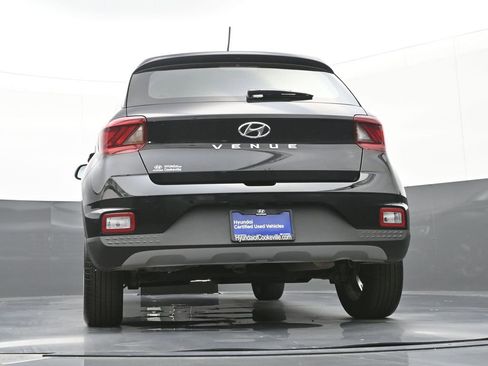 Certified 2026 Hyundai Venue SEL FWD image 46