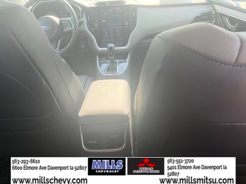 Used 2025 Subaru Outback Limited AWD/4WD image 25