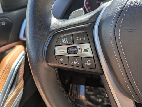 Used 2023 BMW X6 xDrive40i AWD/4WD image 29