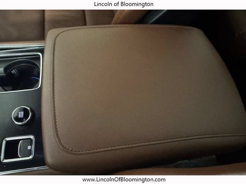 Certified 2025 Lincoln Aviator Reserve w/ Jet Appearance Package AWD/4WD image 64