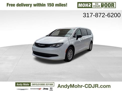 New 2026 Chrysler Voyager LX image 3