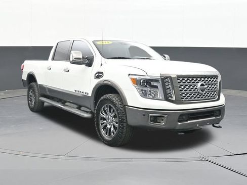 Used 2019 Nissan Titan Platinum Reserve w/ Platinum Utility Package AWD/4WD image 20