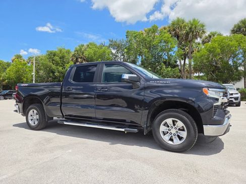 Used 2023 Chevrolet Silverado 1500 LT w/ Protection Package AWD/4WD image 40