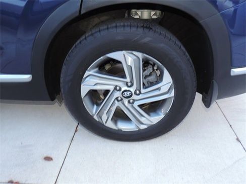 Used 2022 Hyundai Santa Fe SEL image 9