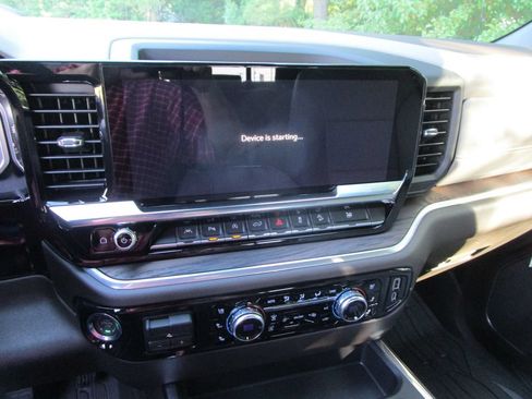New 2026 GMC Sierra 1500 SLT w/ SLT Premium Plus Package AWD/4WD image 47