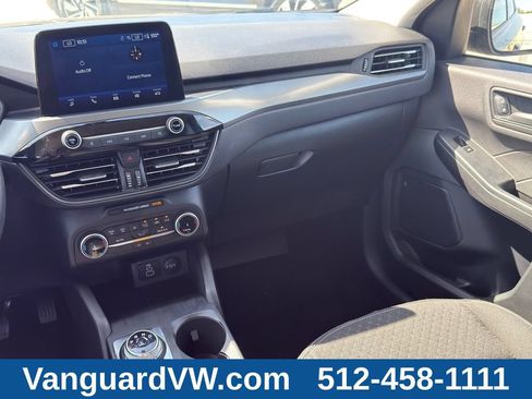 Used 2025 Ford Escape Active AWD/4WD image 28
