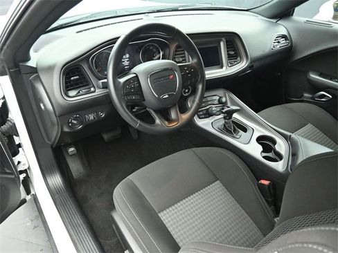 Used 2023 Dodge Challenger GT image 9