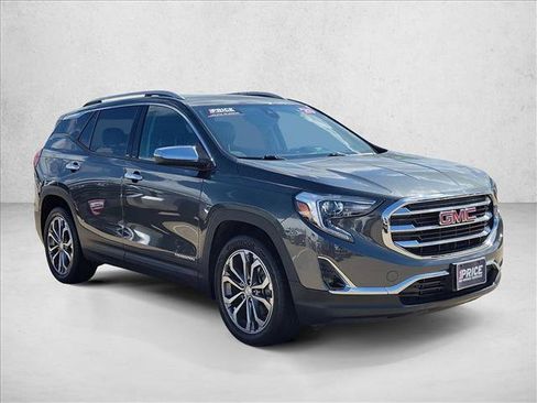 Used 2020 GMC Terrain SLT w/ Preferred Package FWD image 3