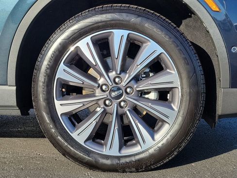 Used 2021 Lincoln Corsair Reserve w/ Equipment Group 201A image 9