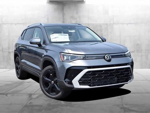 New 2025 Volkswagen Taos SEL image 2
