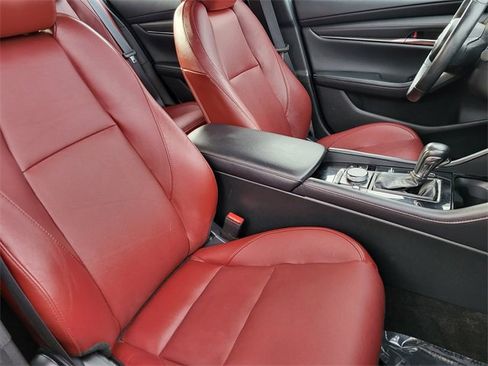 Used 2024 MAZDA MAZDA3 s image 17