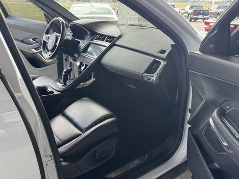 Used 2020 Jaguar E-PACE Checkered Flag image 43
