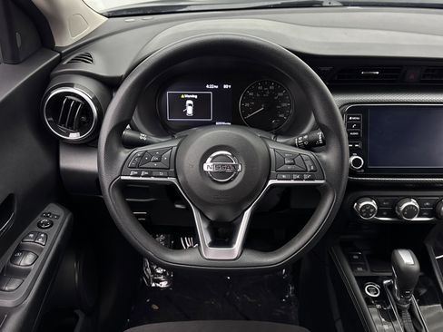 Used 2023 Nissan Kicks SV FWD image 23