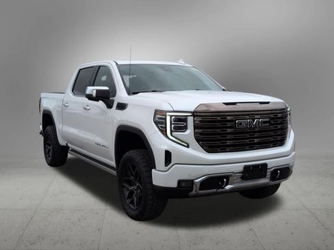 Used 2023 GMC Sierra 1500 Denali Ultimate AWD/4WD image 8