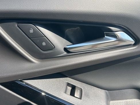 New 2026 Chevrolet Equinox LT image 31