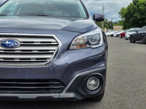 Used 2016 Subaru Outback 2.5i Premium AWD/4WD image 3