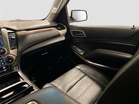 Used 2020 GMC Yukon Denali w/ Denali Ultimate Package image 29