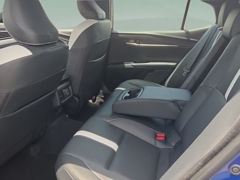 Used 2026 Toyota Camry SE FWD image 22