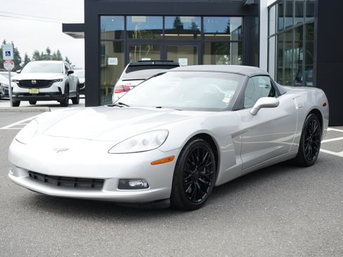 Used 2007 Chevrolet Corvette Convertible w/ Preferred Equipment Group image 11