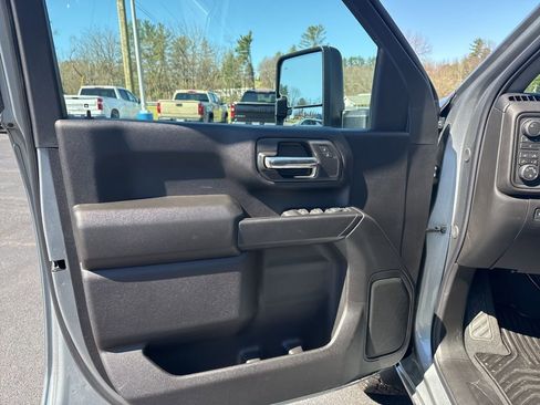 New 2026 Chevrolet Silverado 2500 Custom w/ Custom Value Package image 10