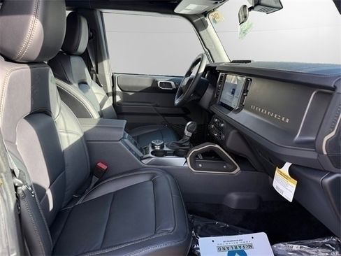 New 2025 Ford Bronco Badlands image 15