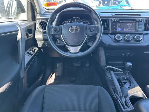 Used 2016 Toyota RAV4 LE image 16