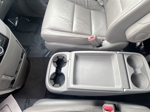 Used 2012 Honda Odyssey Touring image 16
