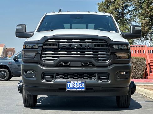 New 2026 RAM 3500 Tradesman image 9