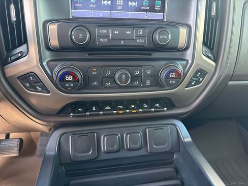 Used 2017 GMC Sierra 1500 Denali w/ Denali Ultimate Package AWD/4WD image 19