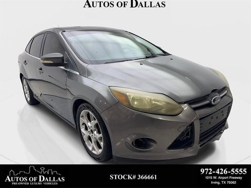 Used 2012 Ford Focus Titanium image 1
